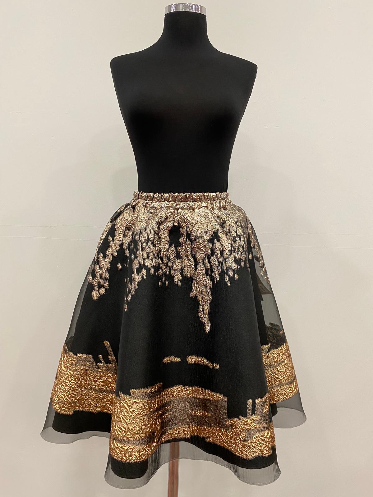 SAHSA AURA LUXURY SKIRT 56 CM - AURA-001